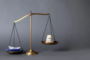 Old-fashioned style scales symbolising the importance of making sure your feedback is balanced 